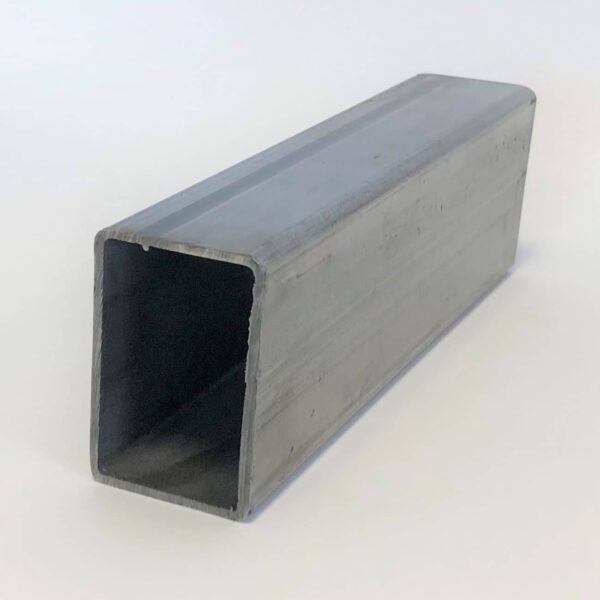 Svetsade precisionsstålrör 50x30x2
